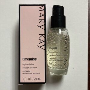 Mary Kay Timewise Night Solution with Pink Accents